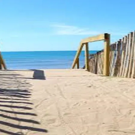 Prázdninový areál La Carabasse Vias-plage-t4 Climatise,tout Confort, Emplacement Calme !
