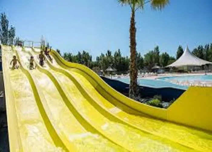 La Carabasse Vias-plage-t4 Climatise,tout Confort, Emplacement Calme ! Vakantiepark *